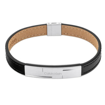 Ανδρικό βραχιόλι Calvin Klein 35000056 από μαύρο δέρμα με ασημένια αγκράφα.